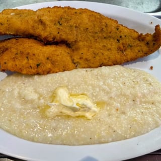 Fish & Grits
